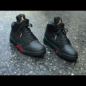 Meet your Posher, Damarkis